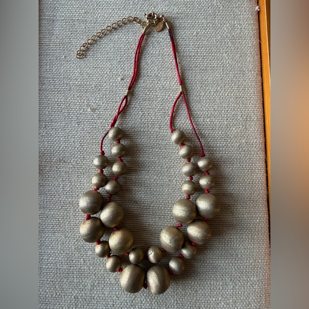 Francesca Visconti Elegant Gold Beaded Necklace with Red Cord